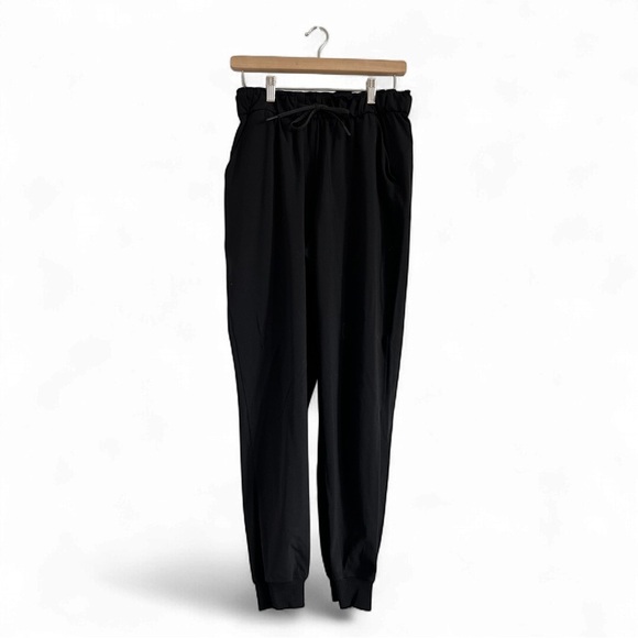 lululemon athletica Pants - Lululemon Athletica Black Relaxed Joggers